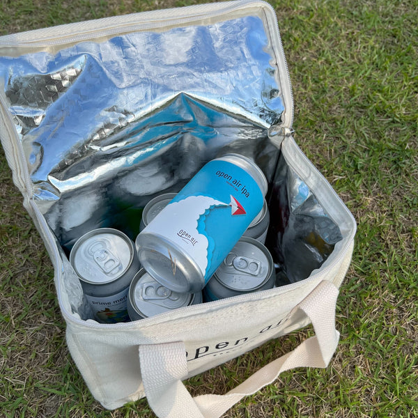 open airビールの缶が6本入る保冷バック